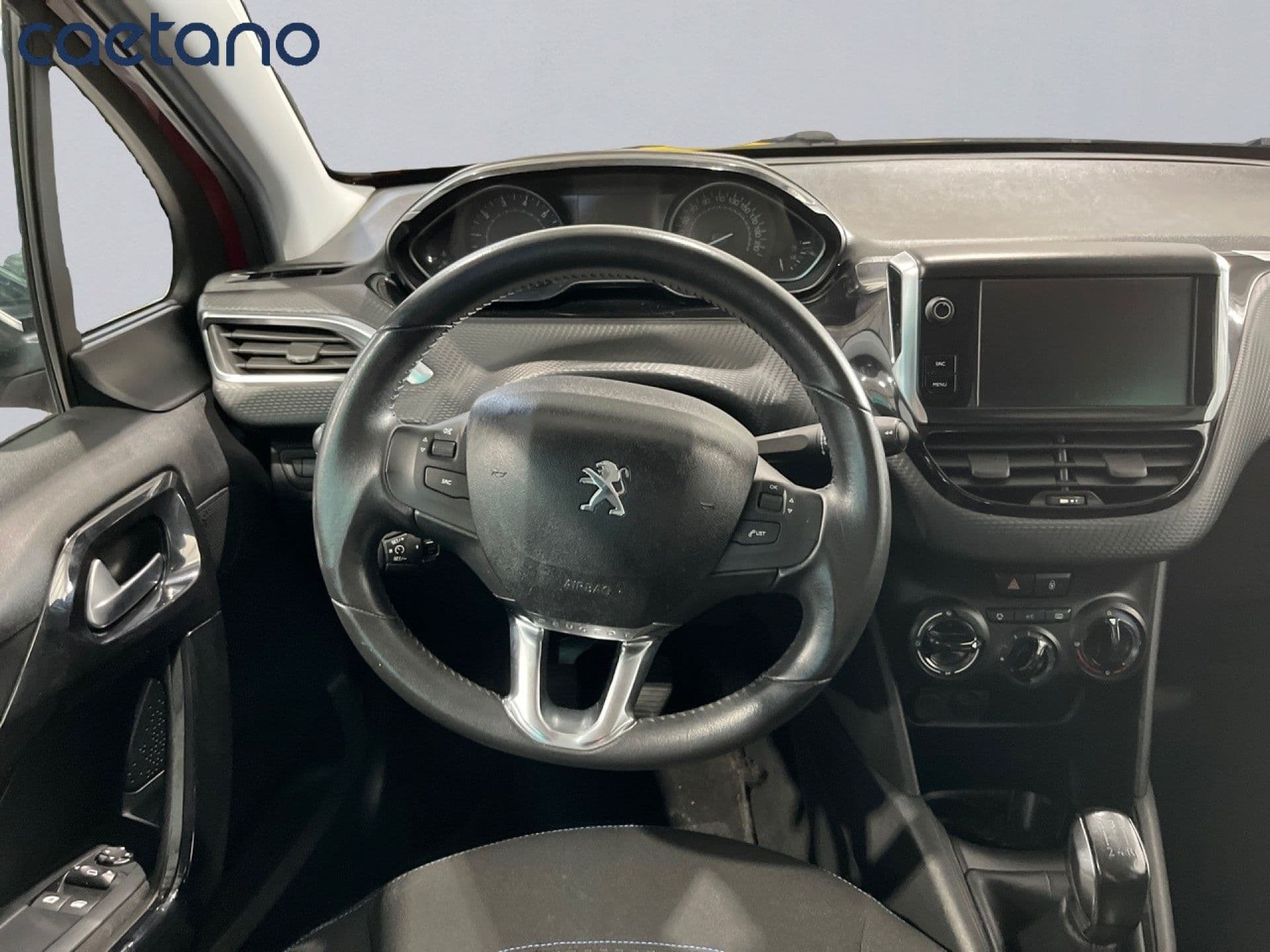 Peugeot 208 – foto 15