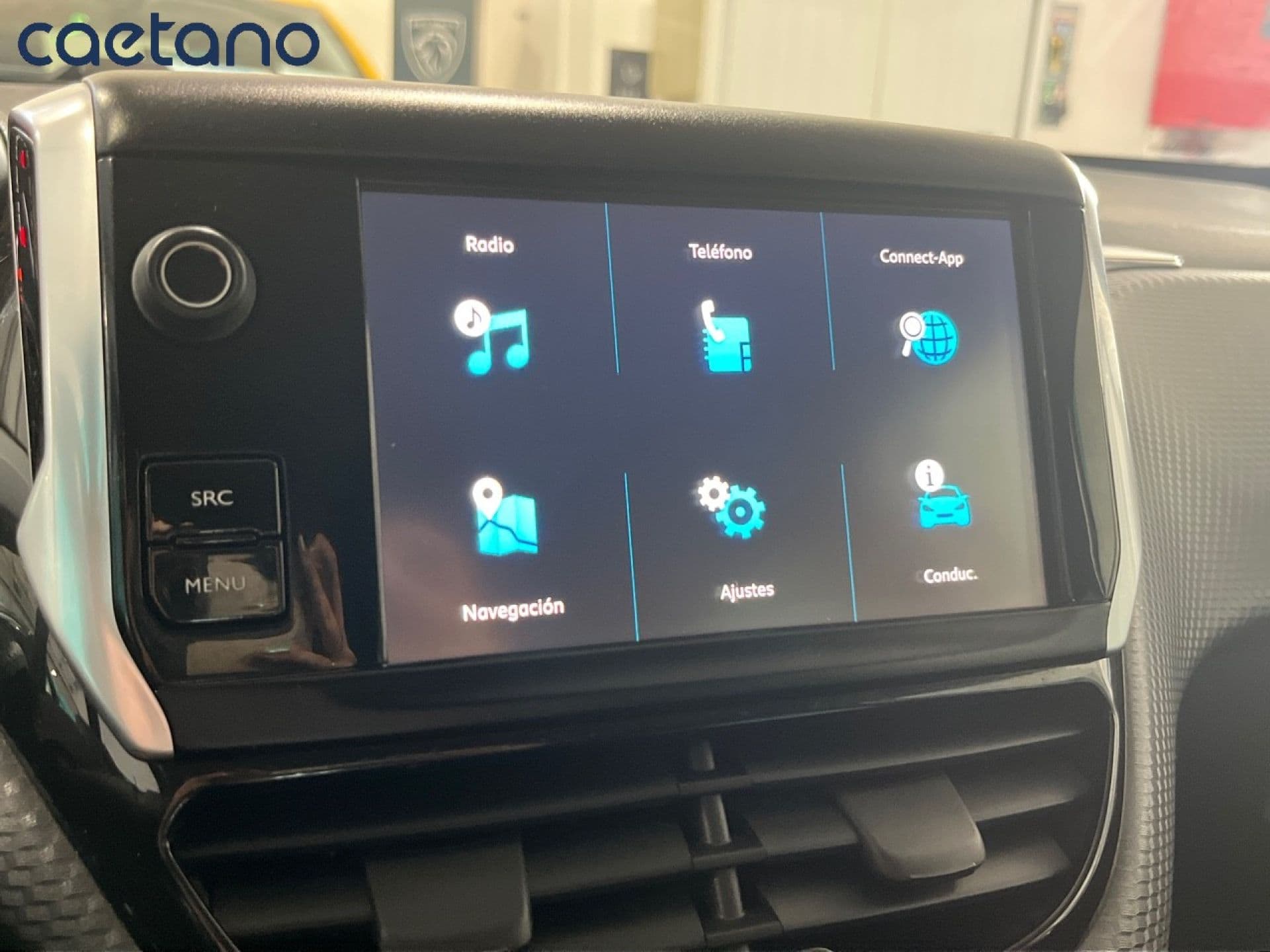 Peugeot 208 – foto 18