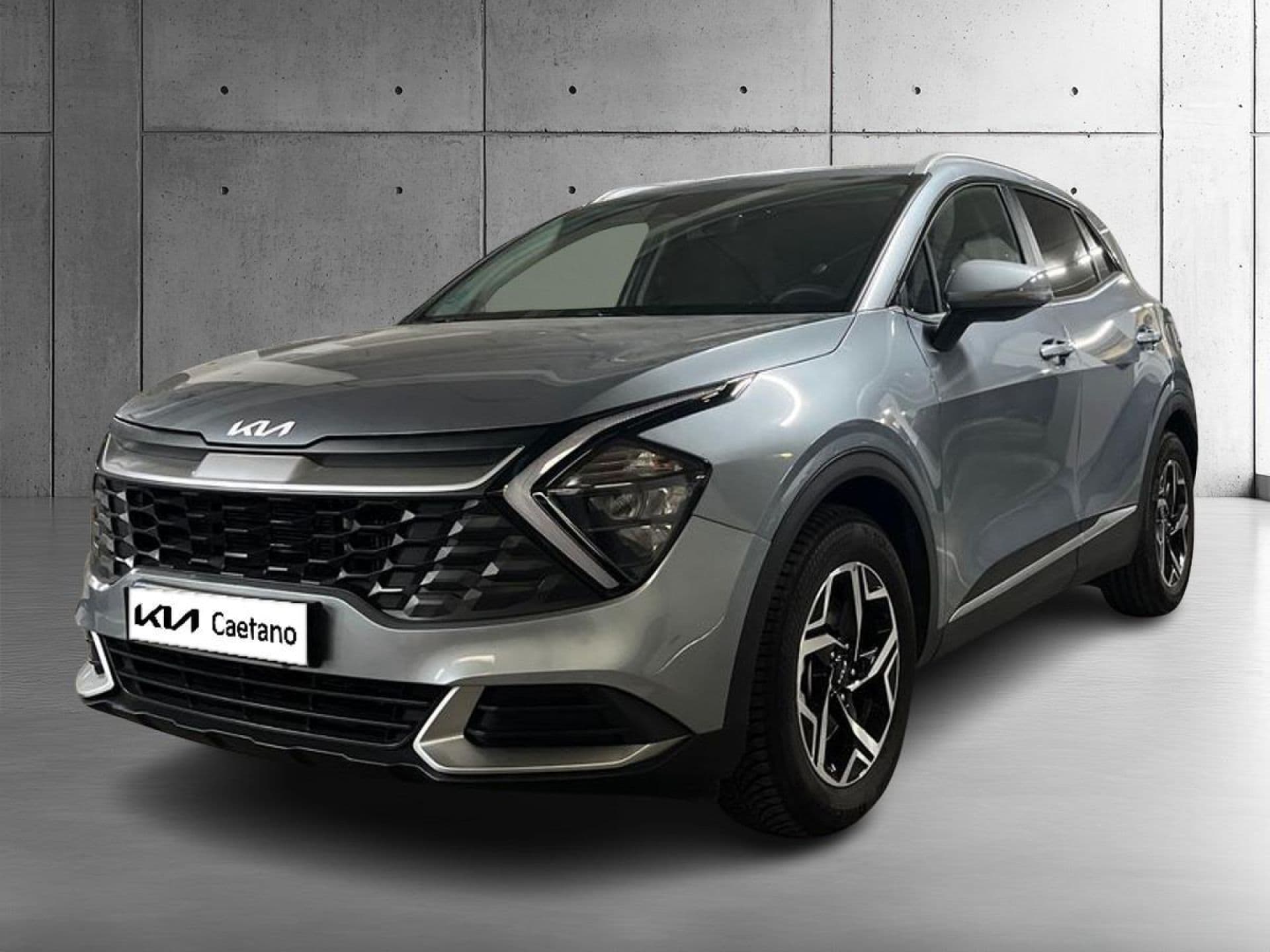 Kia Sportage 1.6 T-GDi 110kW (150CV) Concept 4x2, color Lunar Silver (metalizado), 2022
