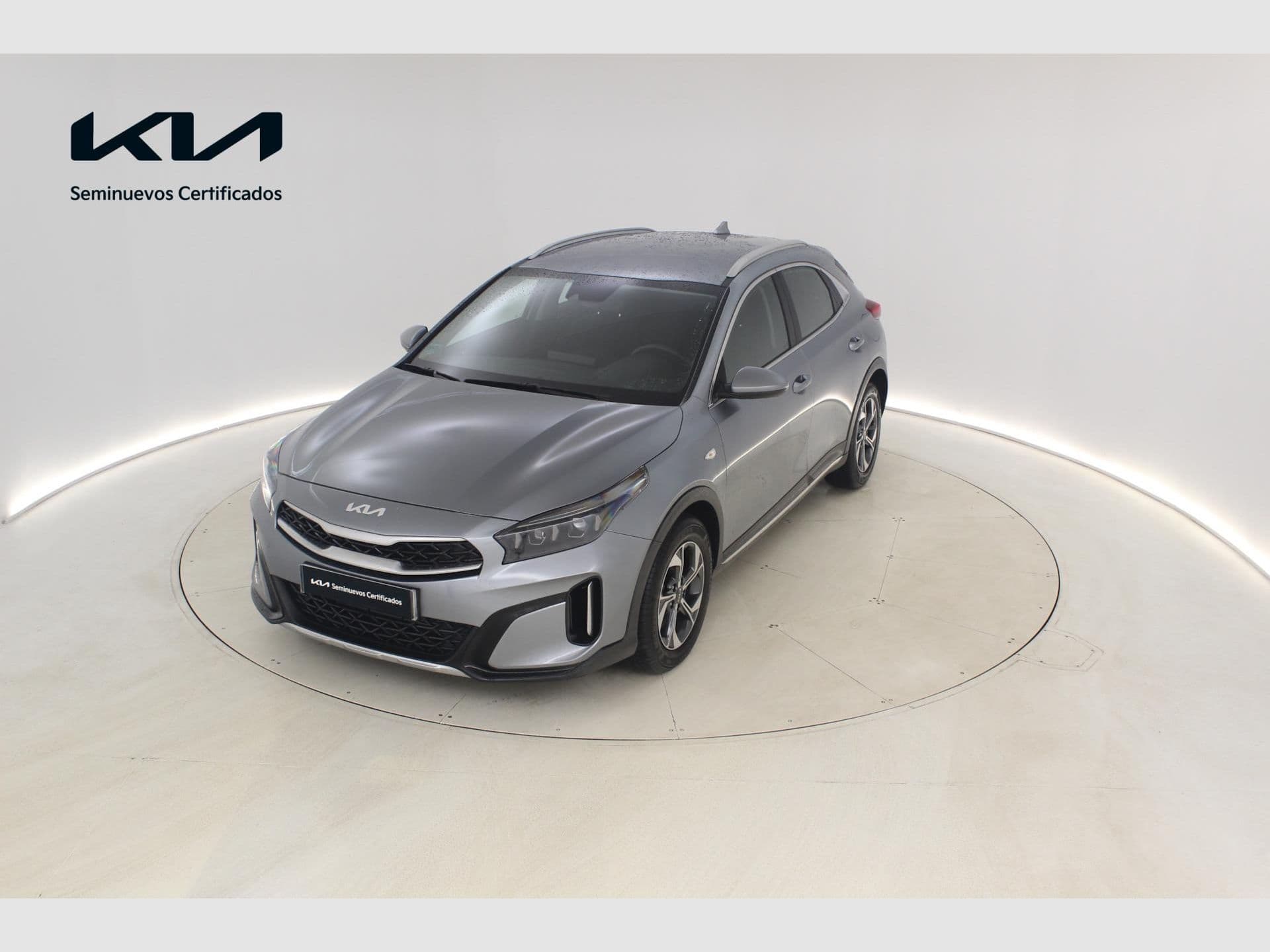 Kia XCeed 1.6 MHEV iMT Drive 100kW (136CV), color Lunar Silver (metalizado), 2023