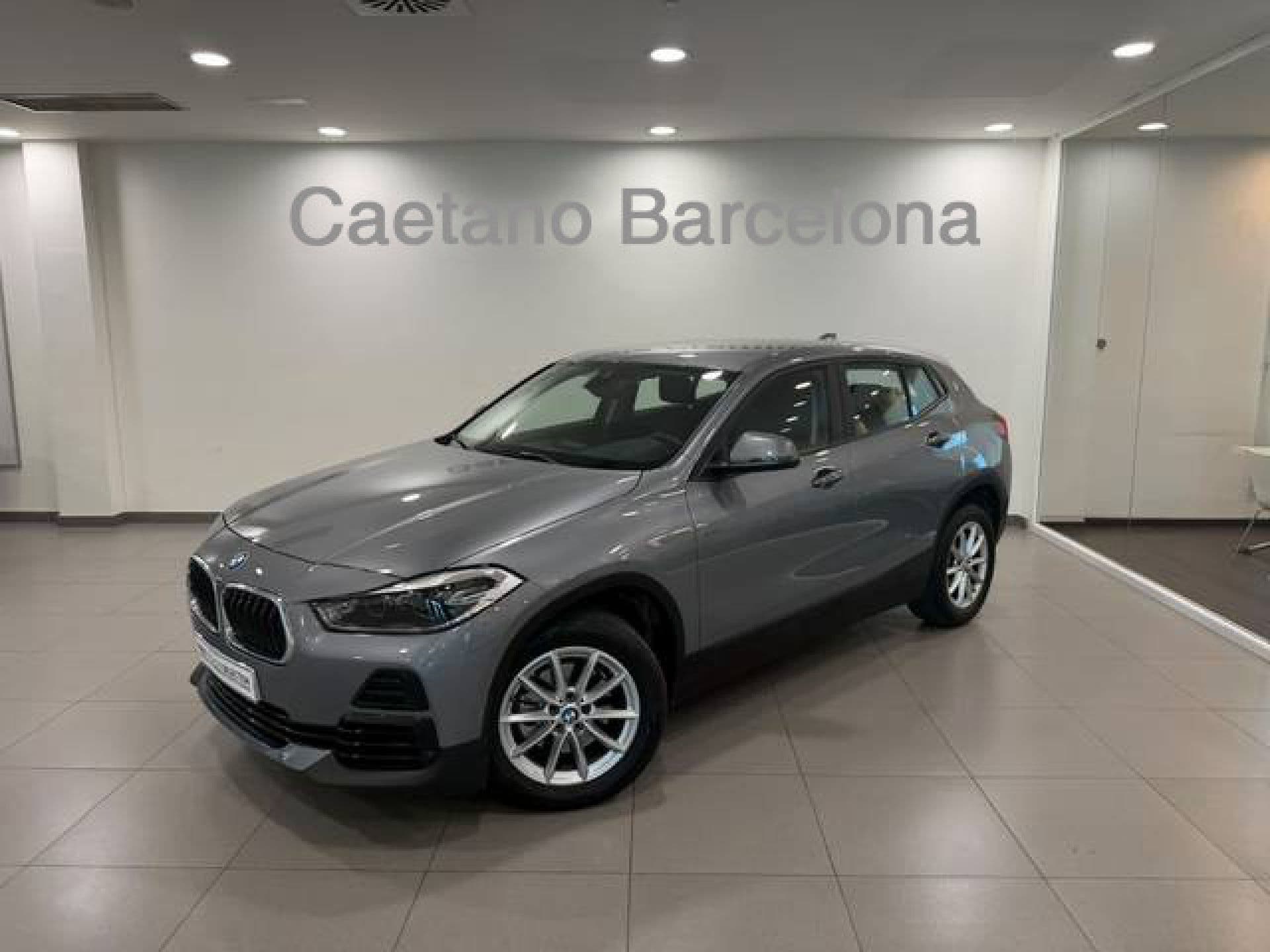 BMW X2 sDrive18dA Business, color Skyscraper Grau Metallic, 2022, foto 1 de 8