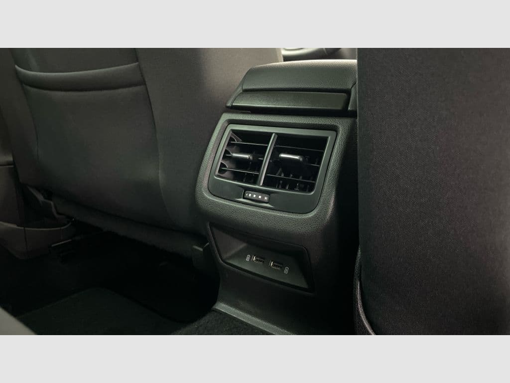 SEAT Leon – foto 38