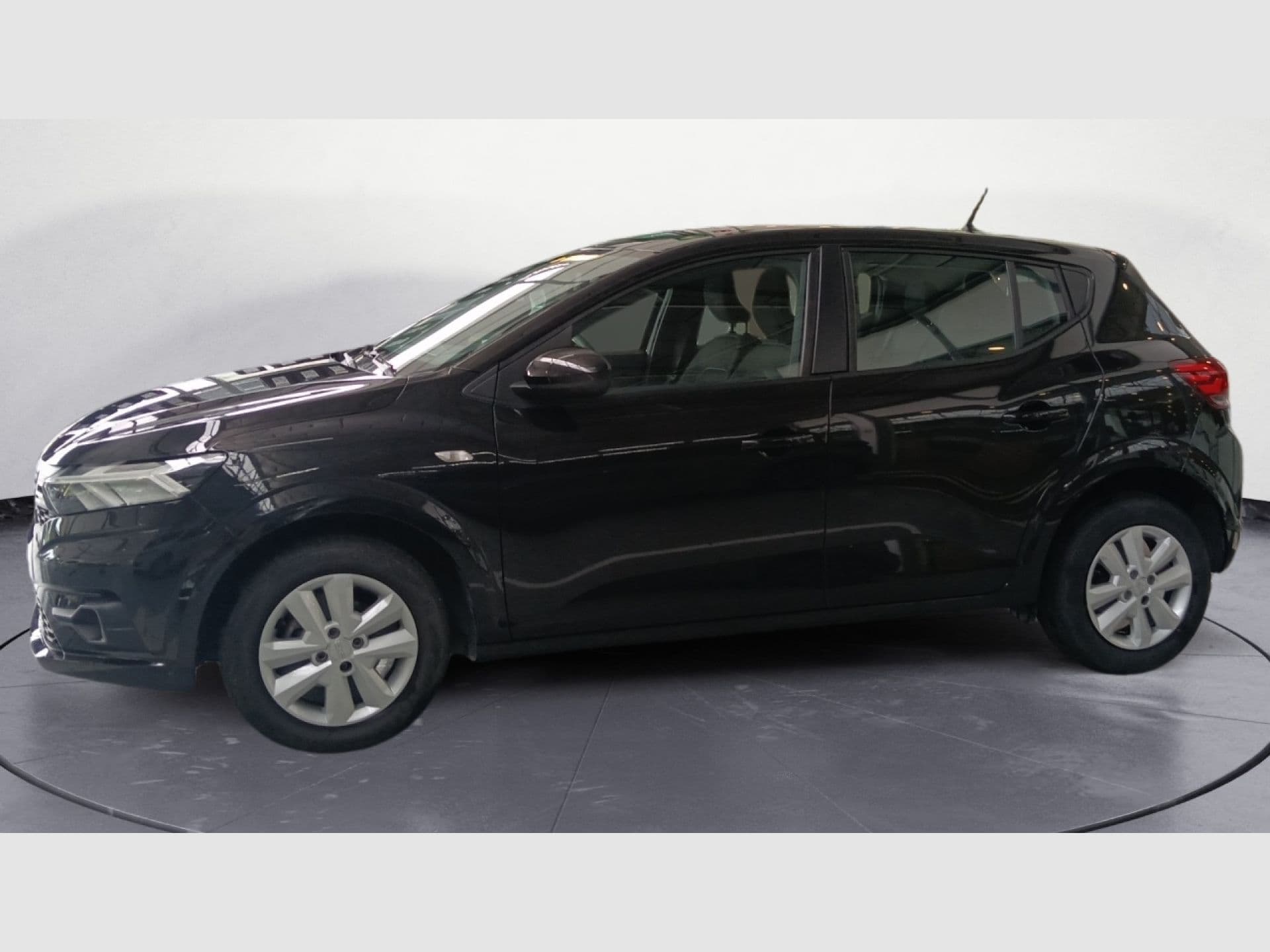 Dacia Sandero Expression 74kW (100CV) ECO-G, color Negro Nacarado (metalizado), 2024, foto 6 de 6