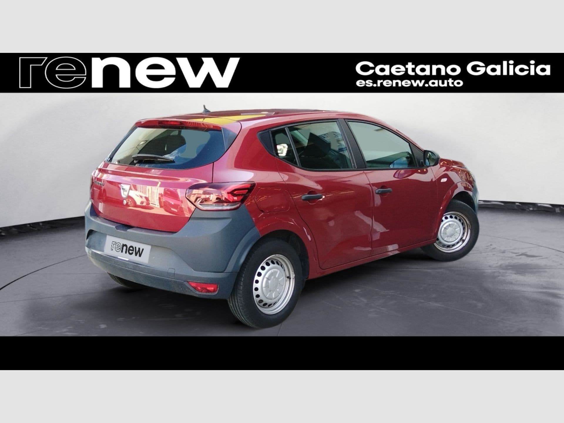 Dacia Sandero Access SCe 49kW (65CV), color Rojo Fusión (metalizado), 2022, foto 2 de 6