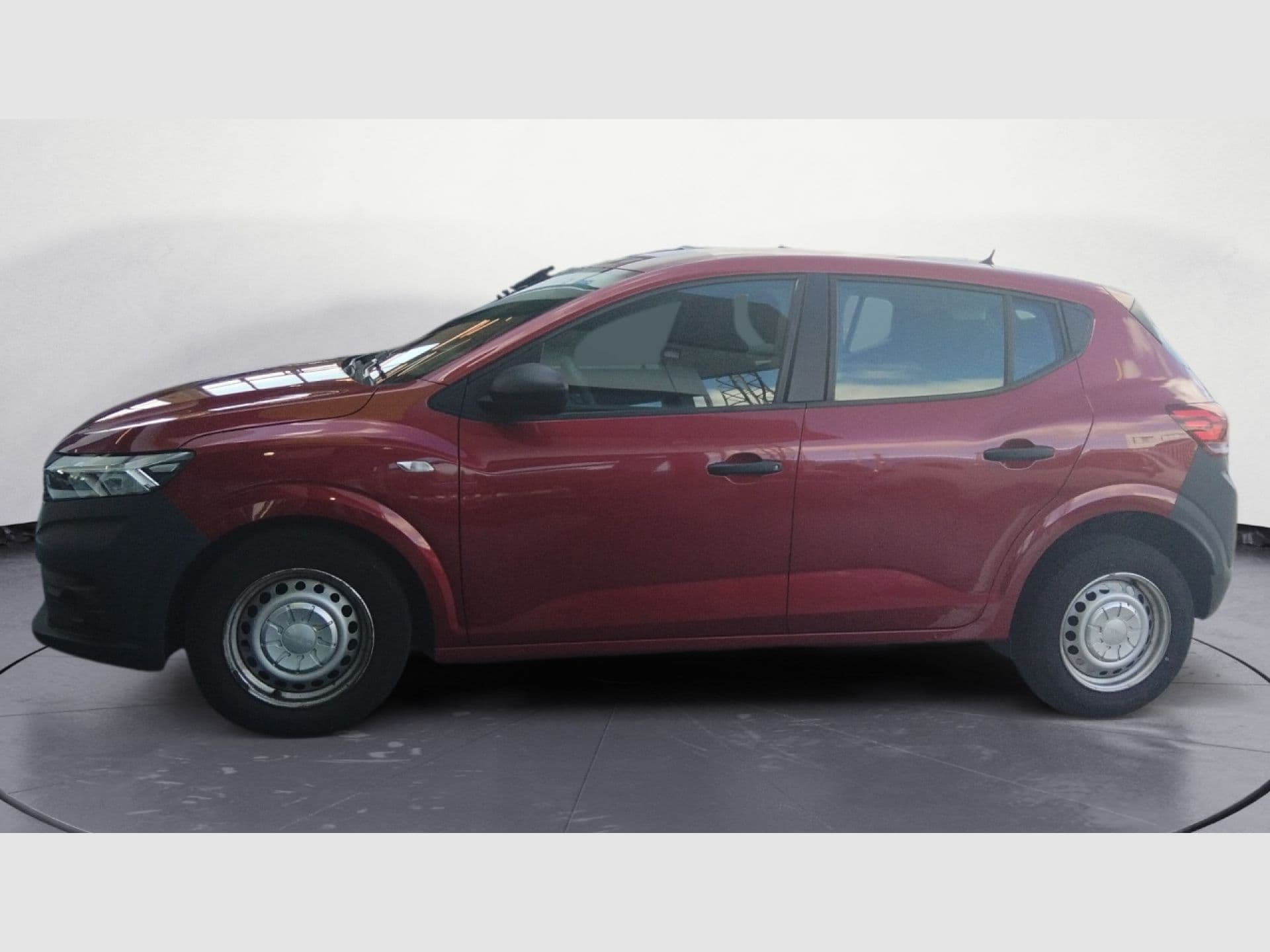 Dacia Sandero Access SCe 49kW (65CV), color Rojo Fusión (metalizado), 2022, foto 6 de 6
