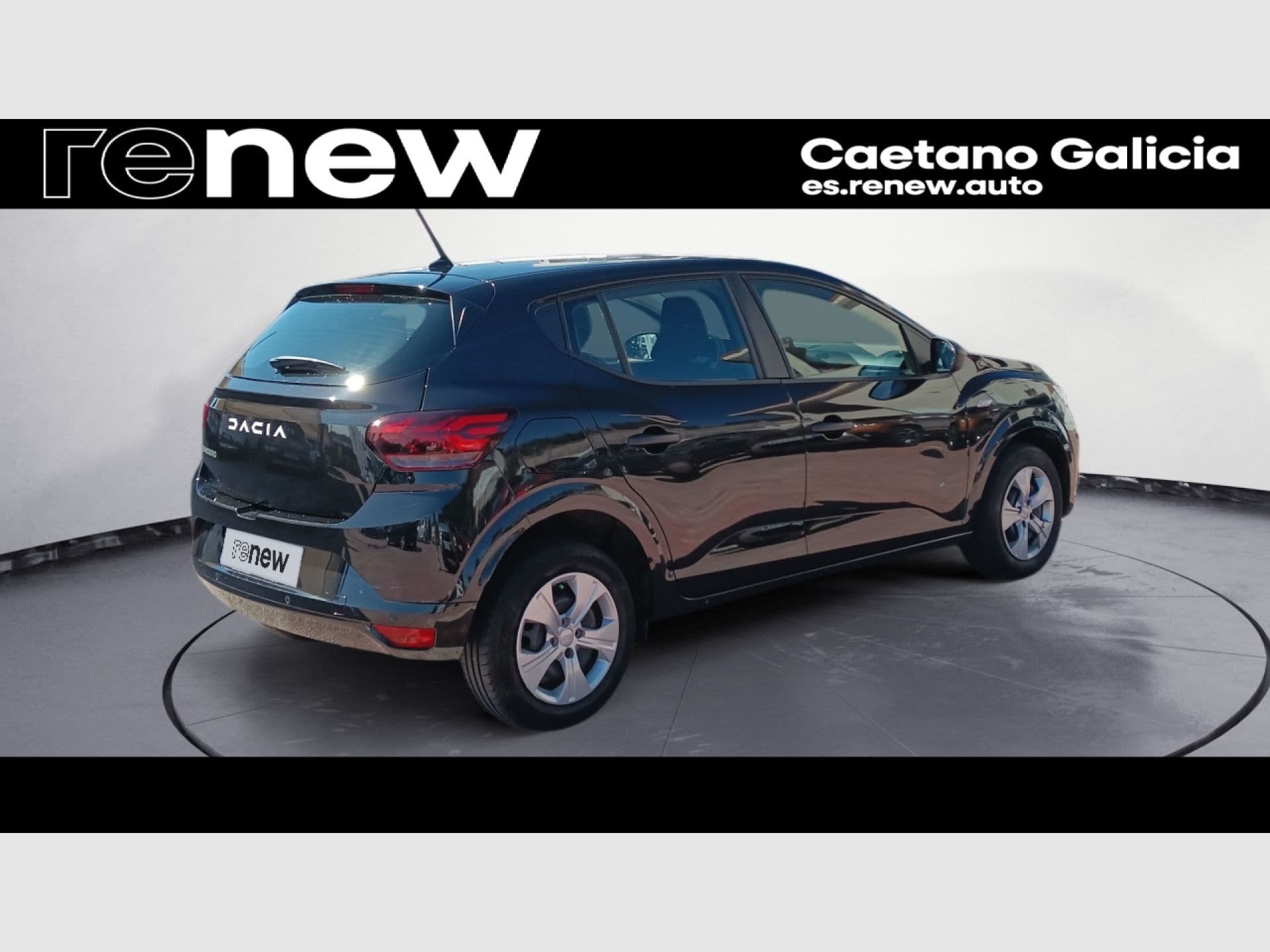 Dacia Sandero Stepway Essential 74kW (100CV) ECO-G, color Negro Nacarado (metalizado), 2024, foto 2 de 6