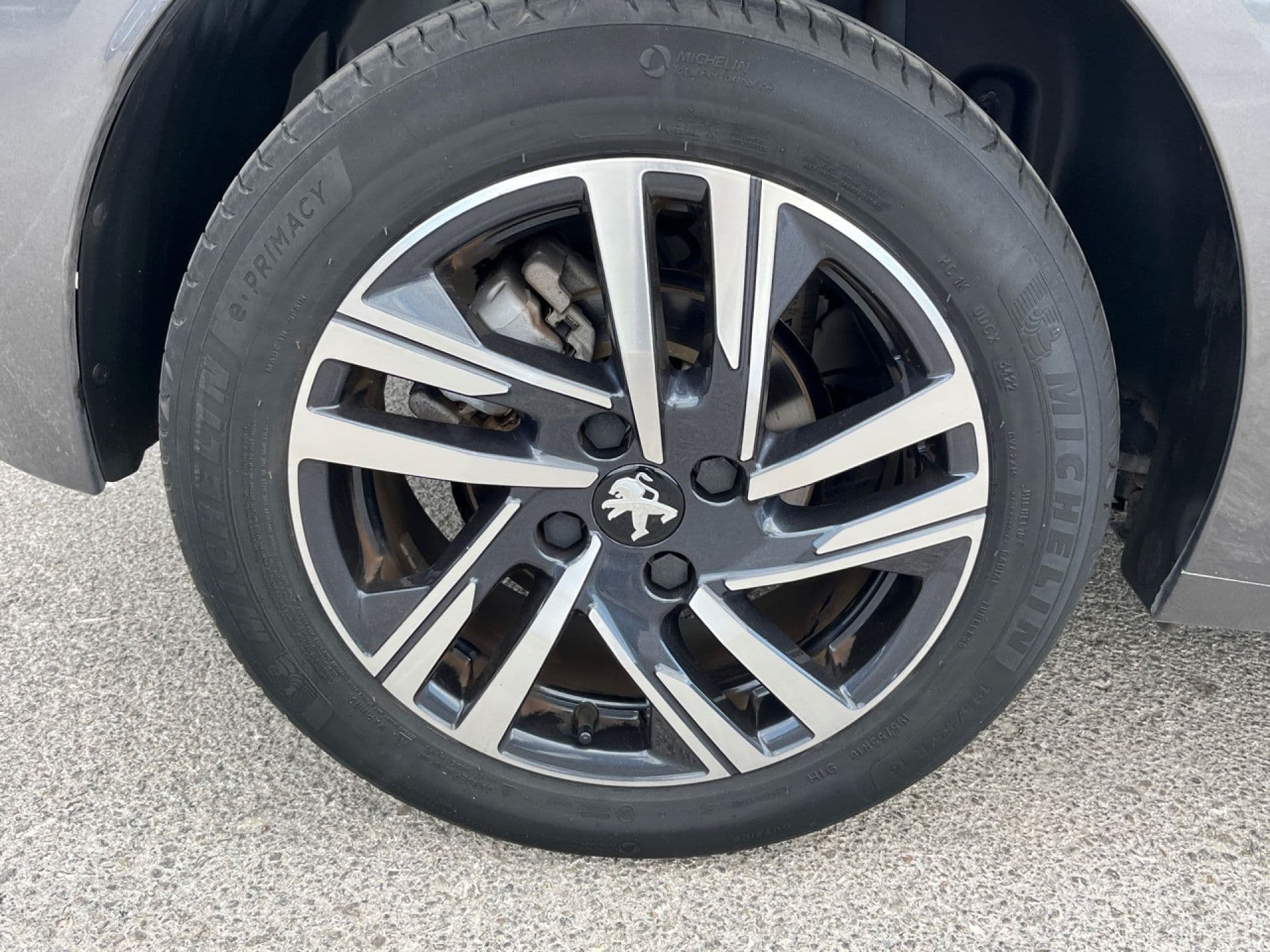 Peugeot 208 – foto 7