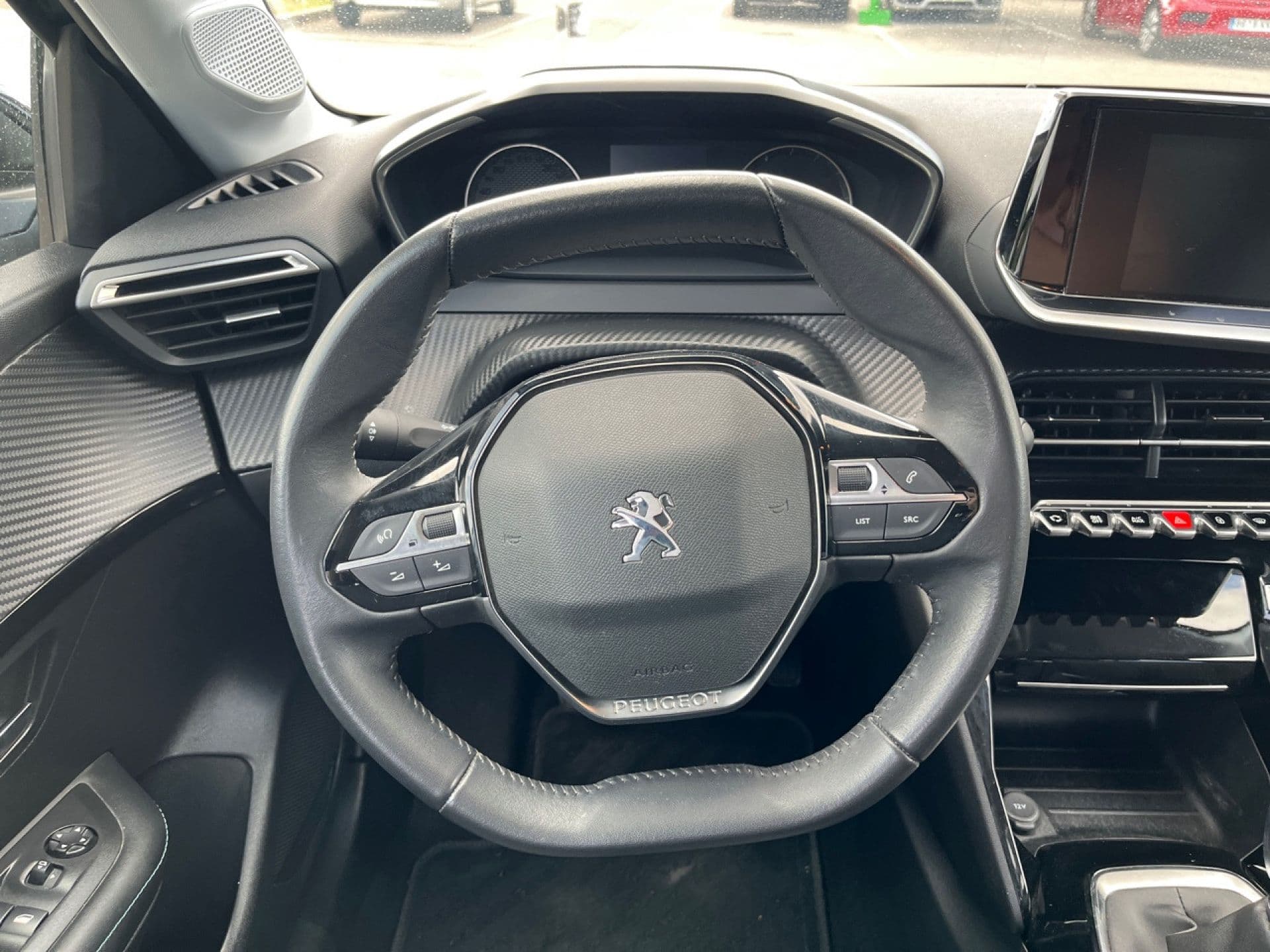 Peugeot 208 – foto 15