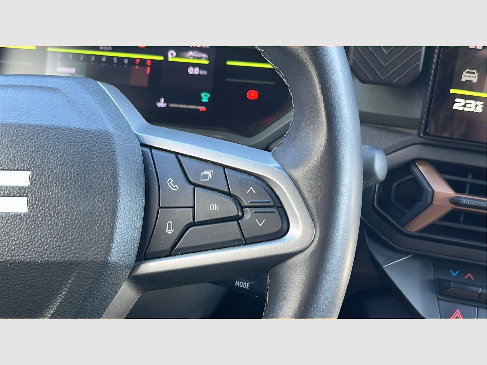 Dacia Duster – foto 25