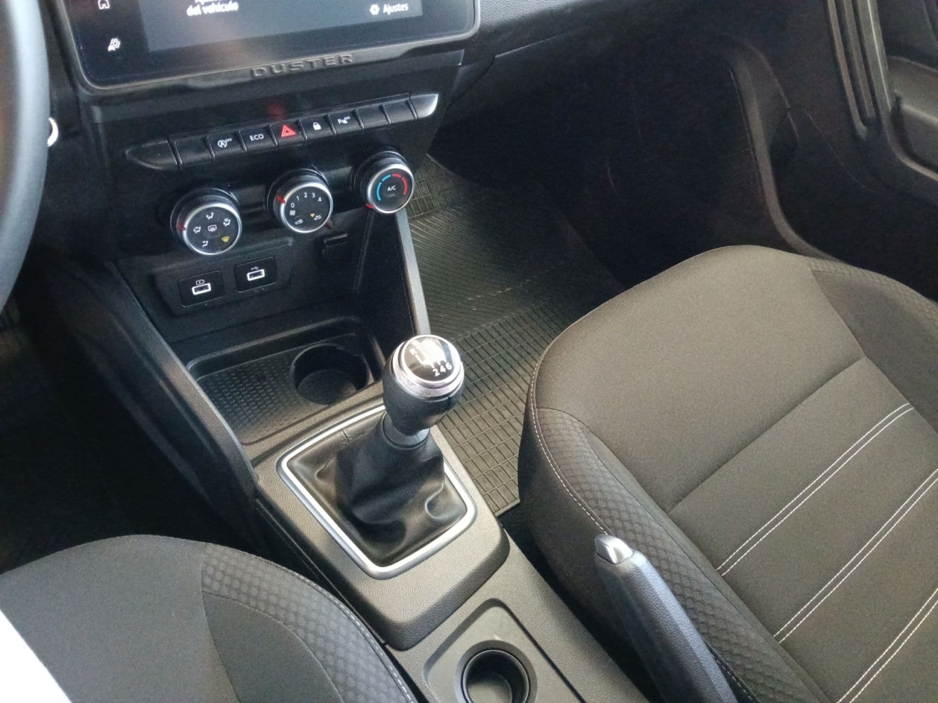 Dacia Duster – foto 18