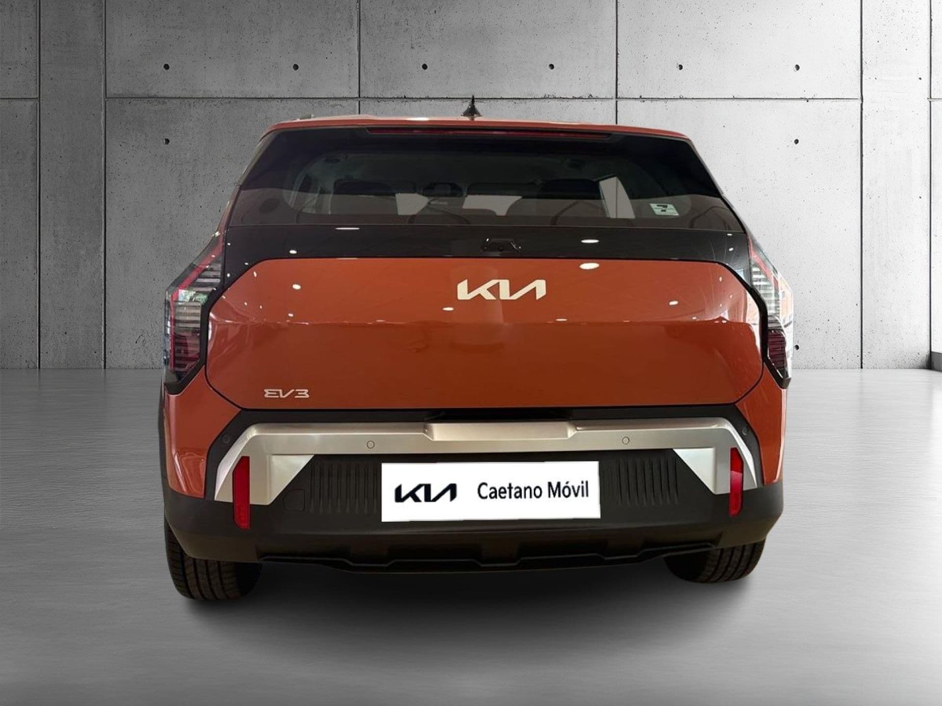 Kia EV3 Air Long Range, color Terra Cotta (metalizada), 2026, foto 7 de 8
