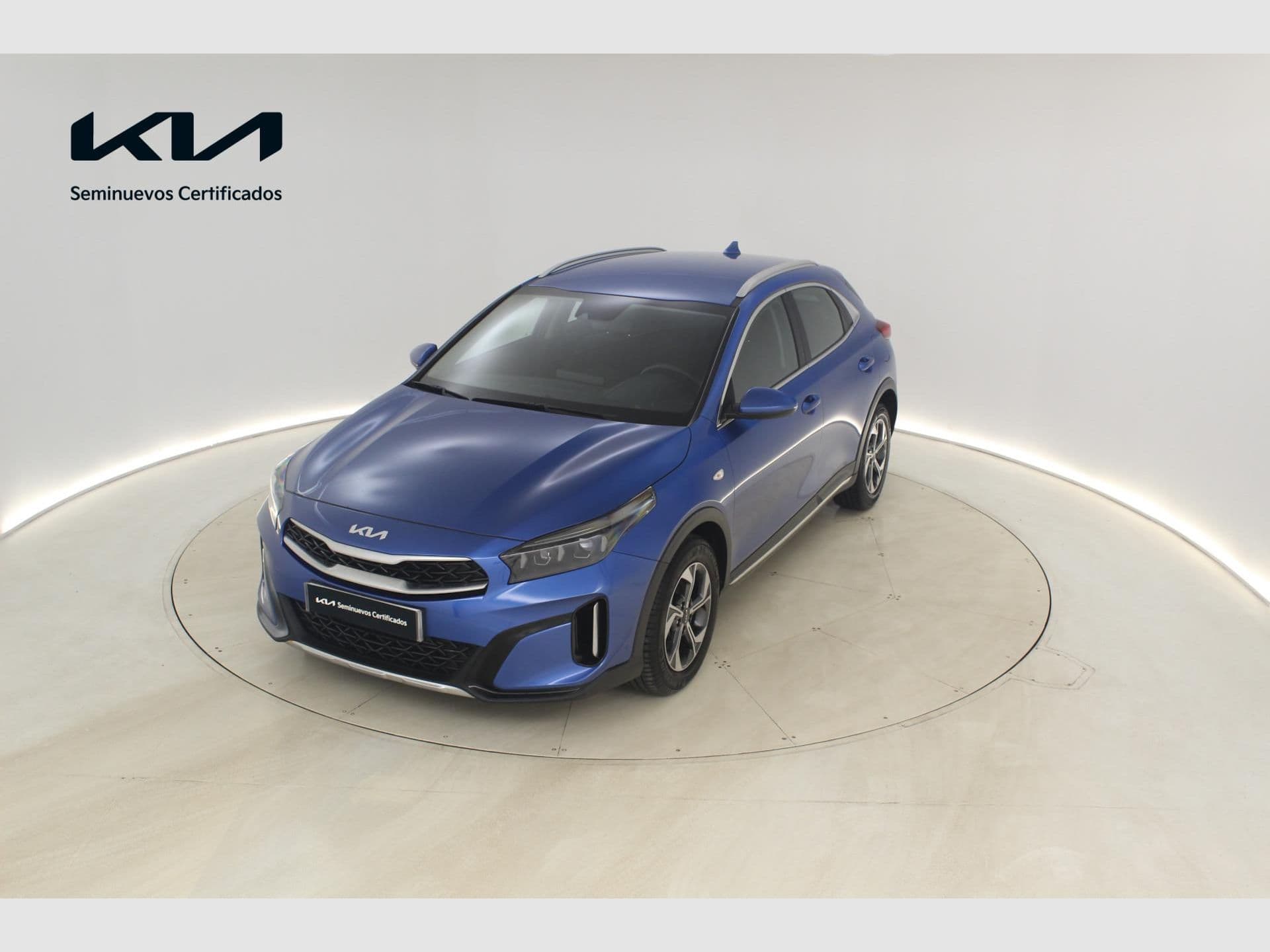 Kia XCeed 1.0 T-GDi Drive 74kW (100CV), color Blue Flame (metalizado), 2025