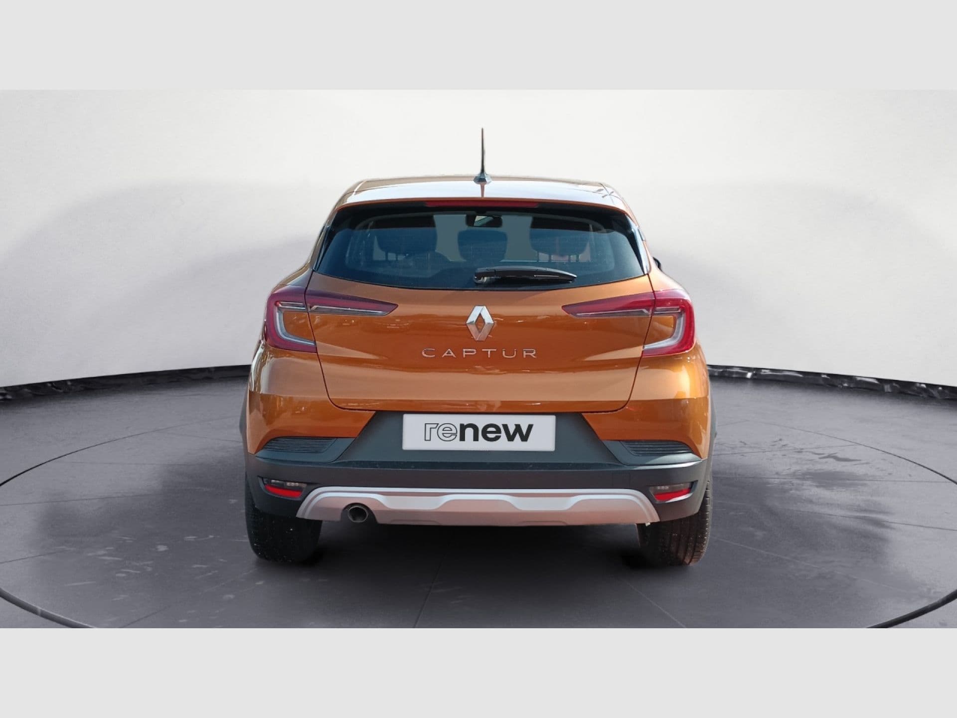 Renault Captur Intens Blue dCi 70kW (95CV), color Naranja Atakama (metalizado), 2020, foto 4 de 6