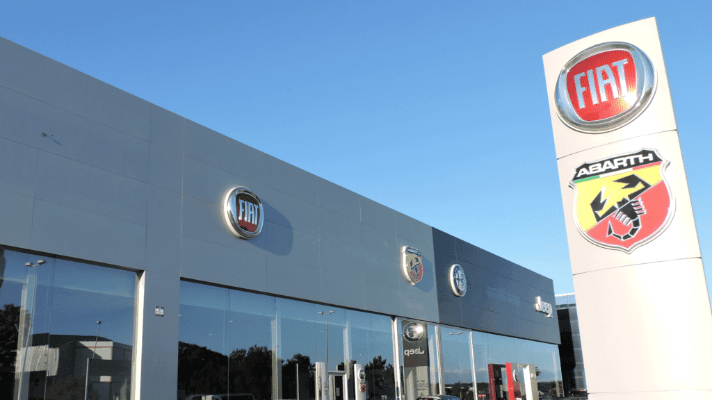 Caetano Retail, continua su crecimiento incorporando las marcas Fiat, Fiat Professional, Abarth, Jeep y Alfa Romeo a su Concesionario Caetano Motors en Jerez de la Frontera.