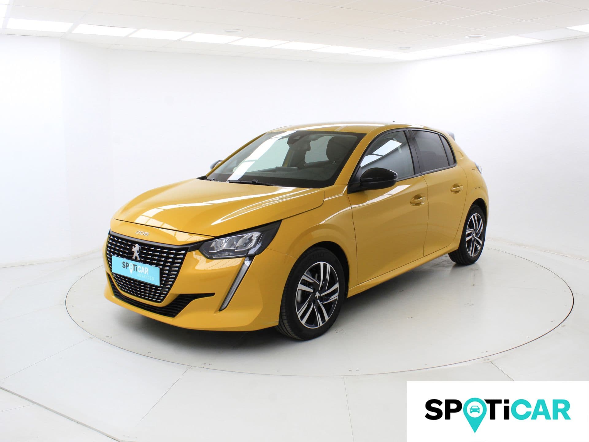 Peugeot 208 PureTech 73kW (100CV) Allure Pack, color Amarillo Faro (metalizado), 2022, foto 2 de 6