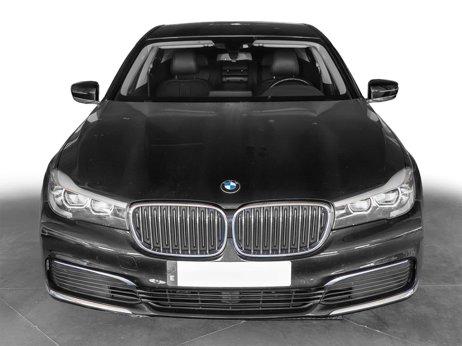 BMW Serie 7 730dA, color Saphirschwarz (metalizado), 2016, foto 2 de 8