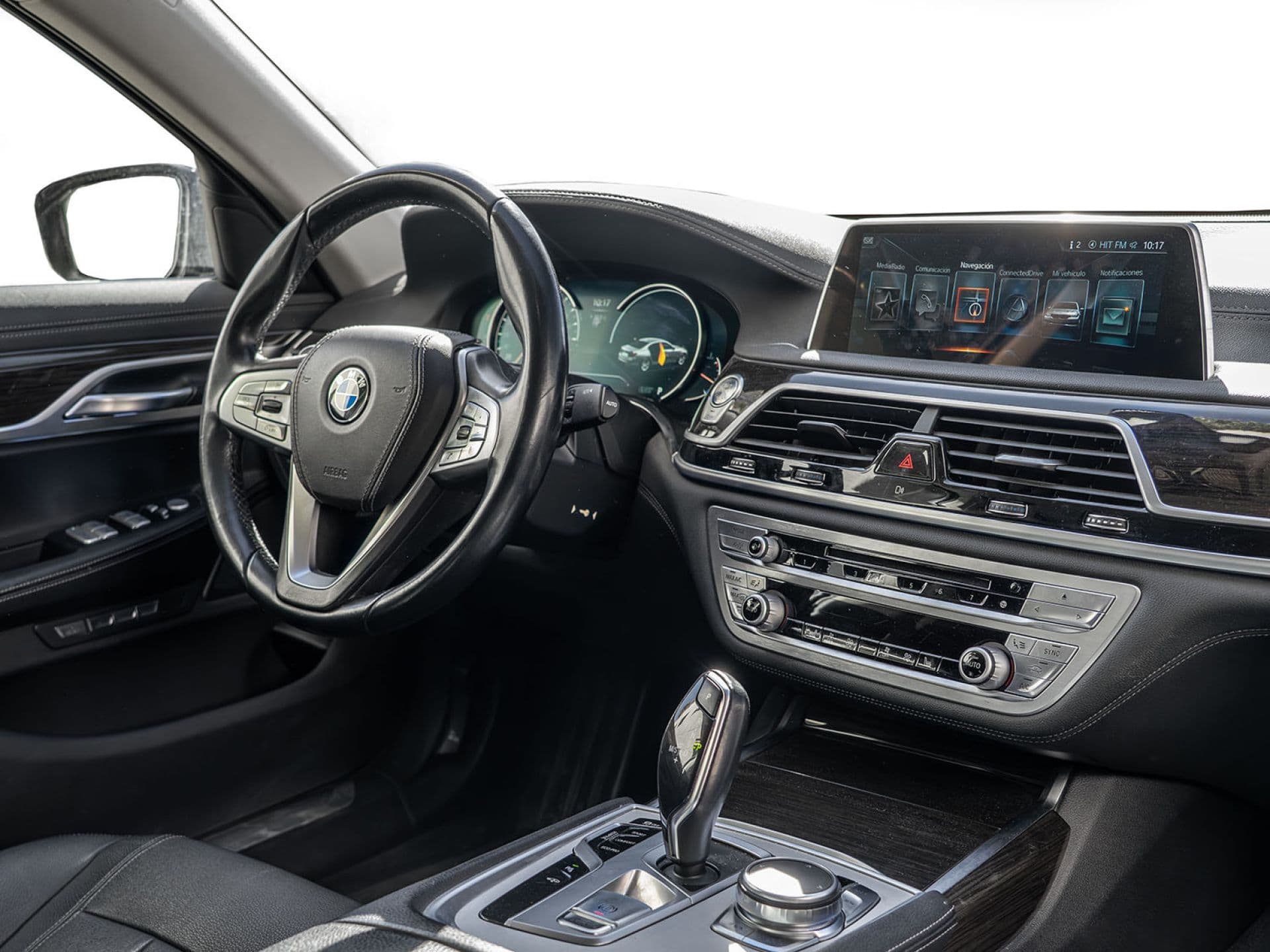 BMW Serie 7 730dA, color Saphirschwarz (metalizado), 2016, foto 7 de 8