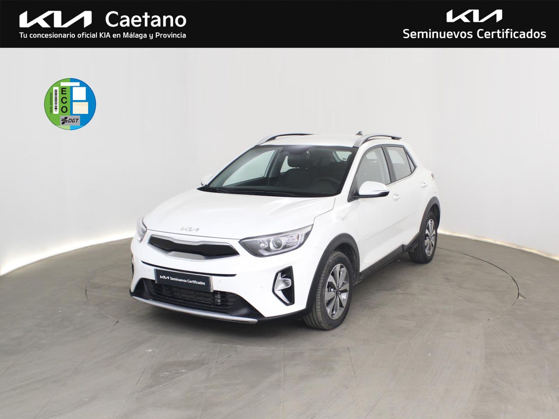 Kia Stonic 1.0 T-GDi 74kW (100CV) MHEV MT Drive, color Clear White (sólido), 2025