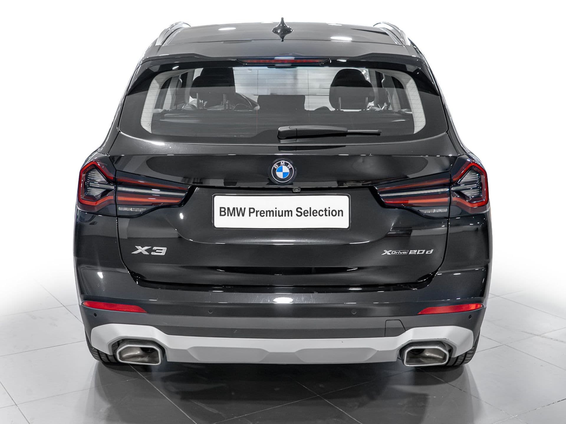 BMW X3 xDrive20d xLine, color Saphirschwarz (metalizado), 2022, foto 5 de 8
