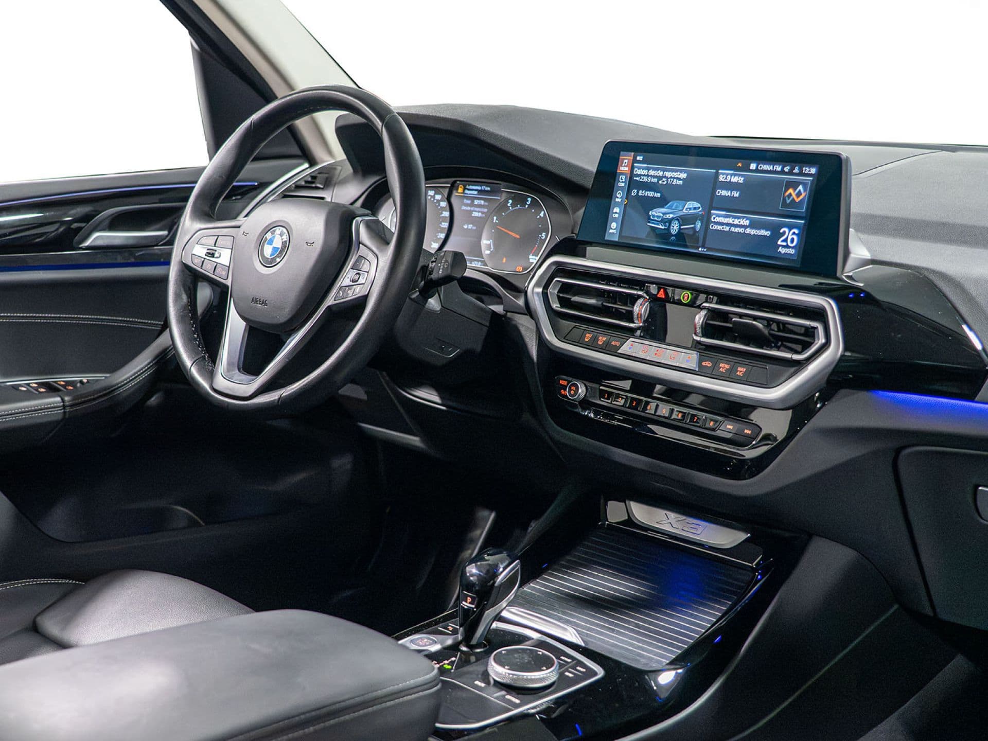 BMW X3 xDrive20d xLine, color Saphirschwarz (metalizado), 2022, foto 8 de 8