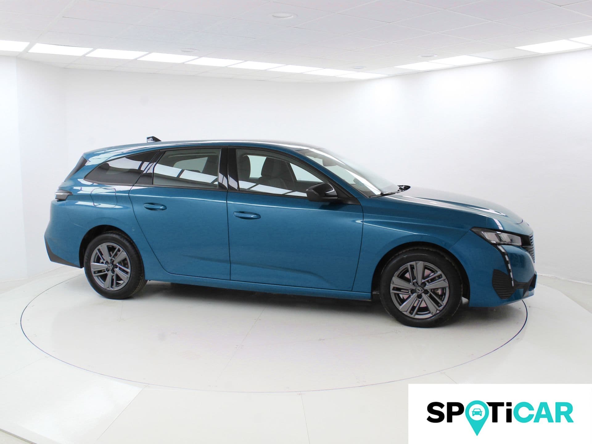Peugeot 308 SW Active Pack PureTech 130 S&S MAN, color Azul Avatar Metalizado, 2023, foto 2 de 6