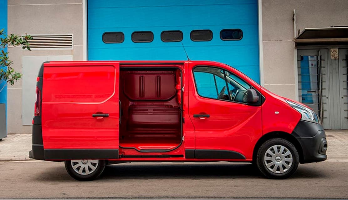 nissan nv 300 de kilometro cero