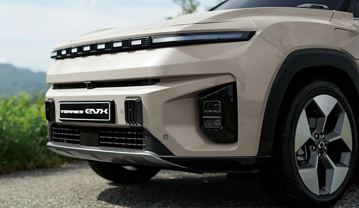 KGM Nuevo Torres EVX — imagen 1