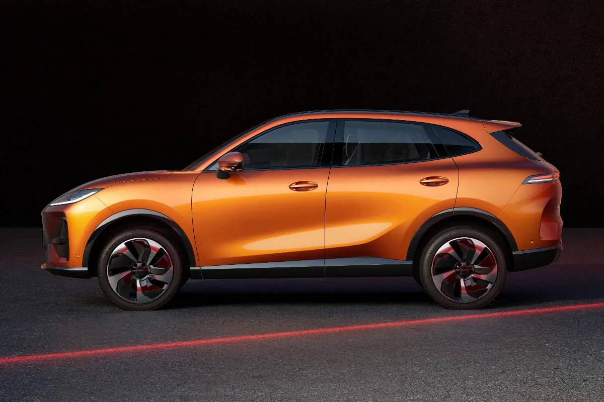 LEPAS L6 eléctrico en naranja, vista lateral