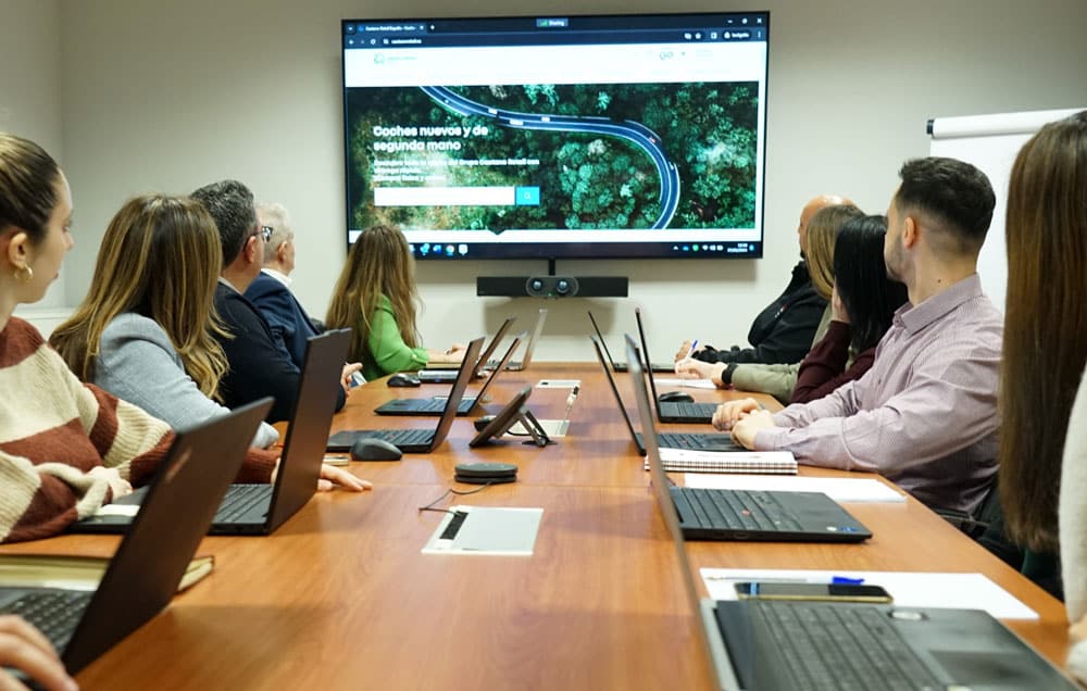 reunion-caetano coches nuevos en caetano retail concesionario