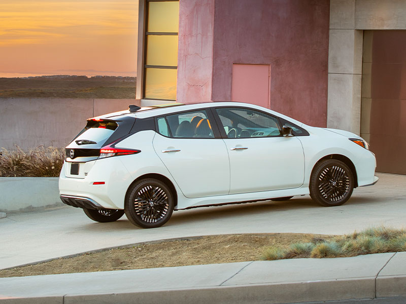 leaf-home Nissan Leaf blanco electrico