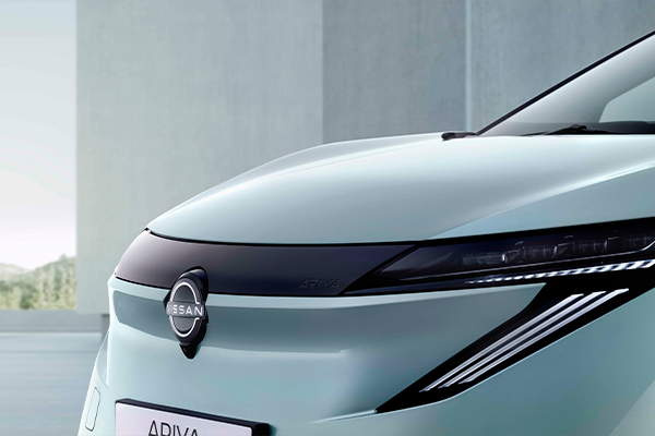 nissan-ariya-stock-vo-frontal-detalle