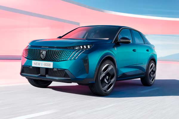 Peugeot e-3008 SUV