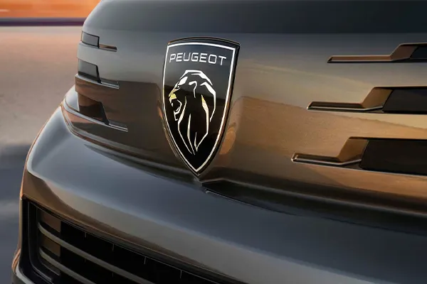 peugeot-traveller-stock-vo-logo