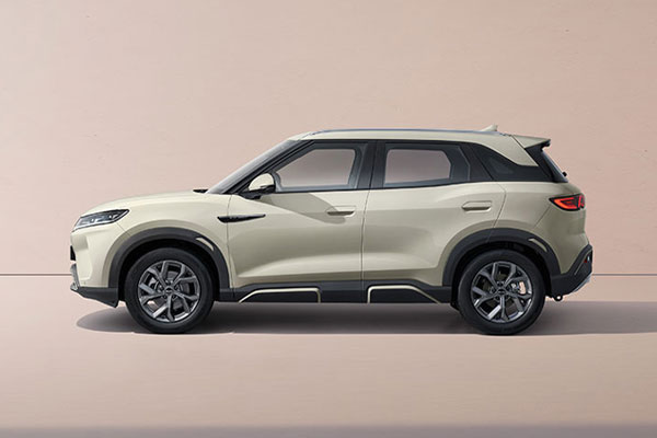 BYD Atto 2 lateral lateral byd atto2 caetano tec