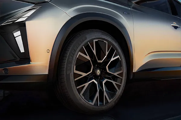 Fot detalle de la rueda del Renault Austral