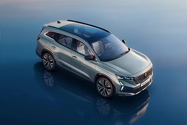 Foto del Renault Espace desde vista aérea