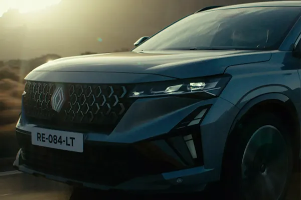 Foto del Renault Espace en marcha
