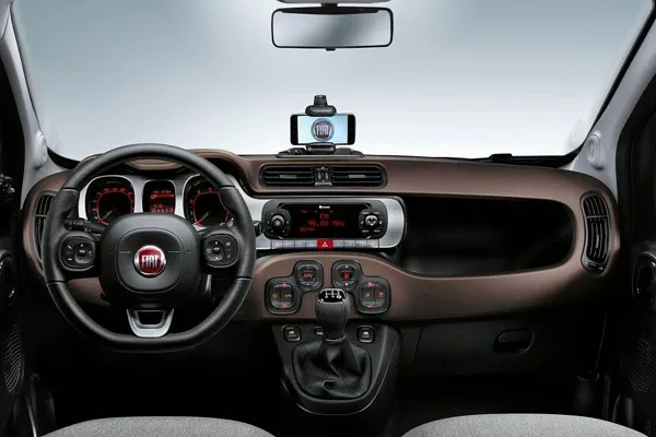 Foto del interior del Fiat Panda