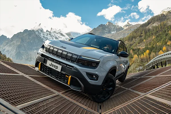 jeep-avenger-stock-vo