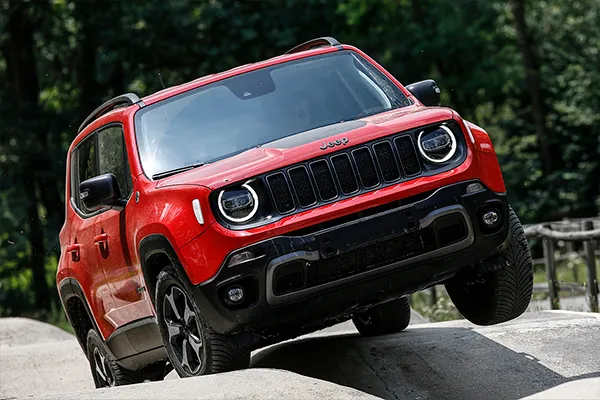 jeep-renegade-stock-vo-exterior