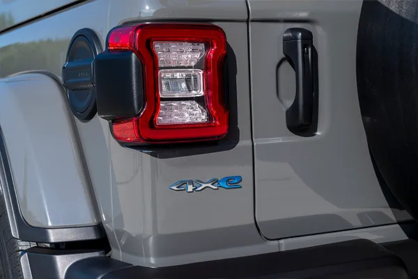 jeep-wrangler-stock-vo-logo