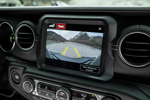 jeep-wrangler-stock-vo-pantalla