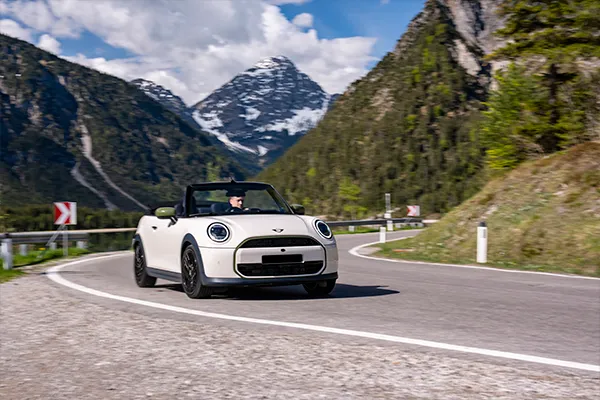 mini-cooper-segunda-mano-carretera