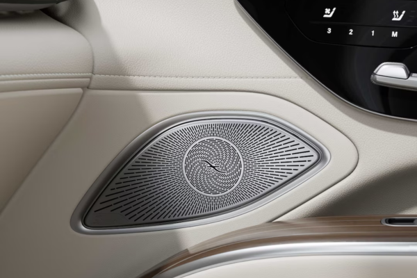 Altavoz Burmester del Mercedes EQS de segunda mano