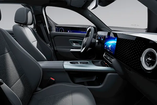 Mercedes-Benz GLB Stock VO asientos frontales Foto del interior del Mercedes-Benz GLB vista lateral