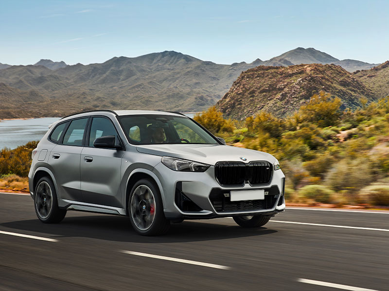 ix1m-left Nuevo BMW iX1 electrico