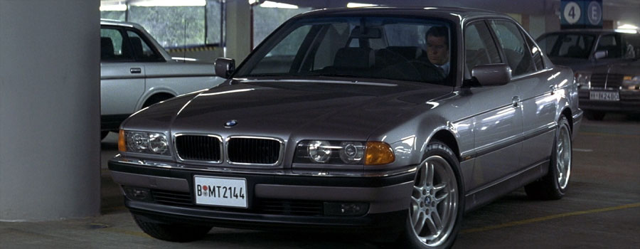 BMW 750 iL James-bond
