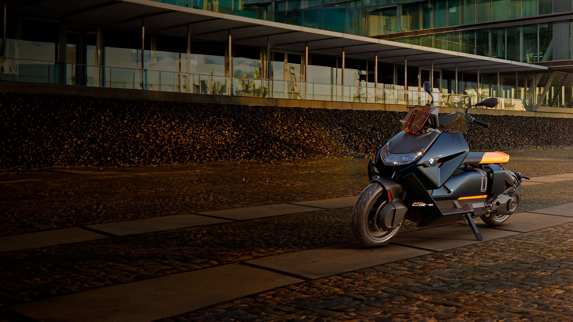 nueva bmw motorrad ce 04