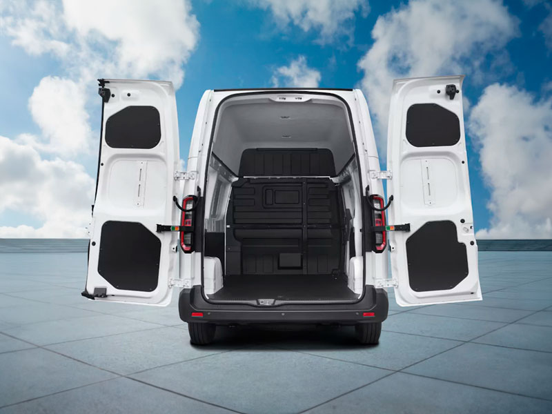 farizon-supervan-generica-2 farizon supervan maletero